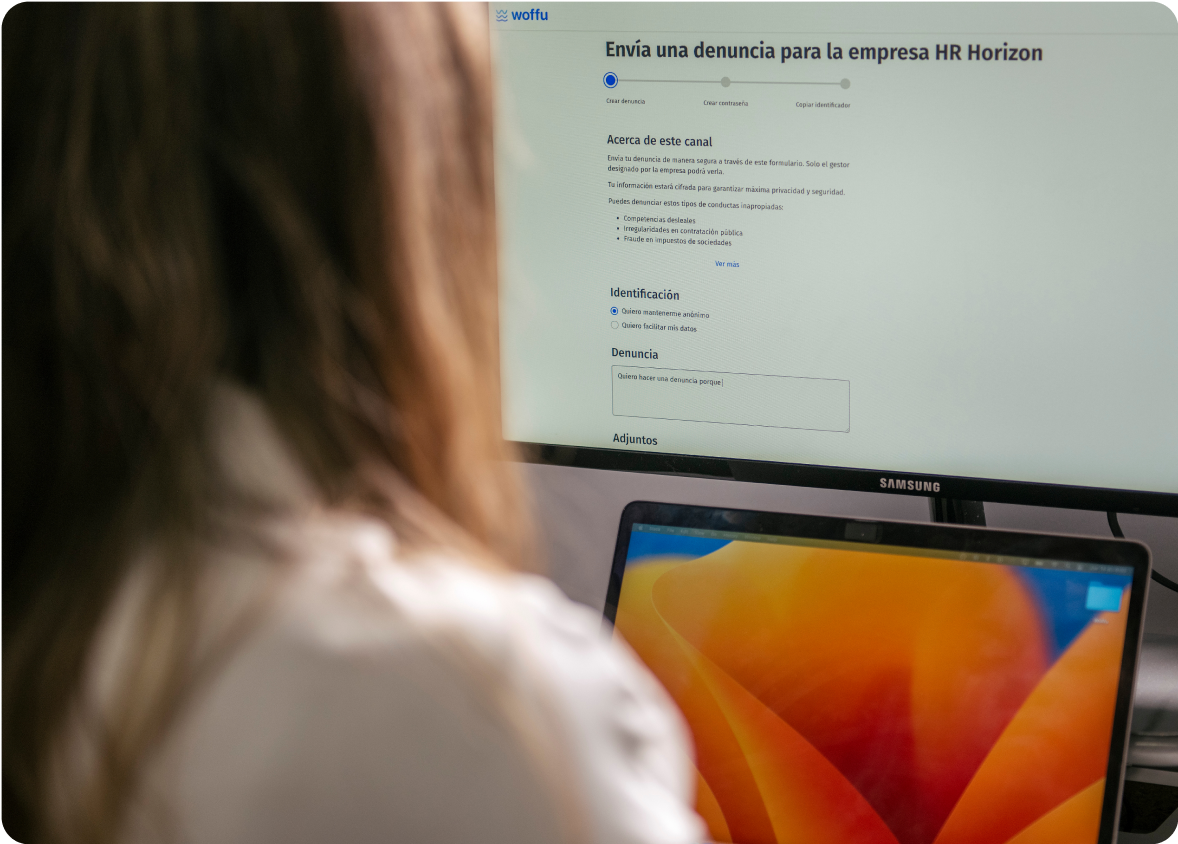Cumple con la normativa con el canal de denuncias